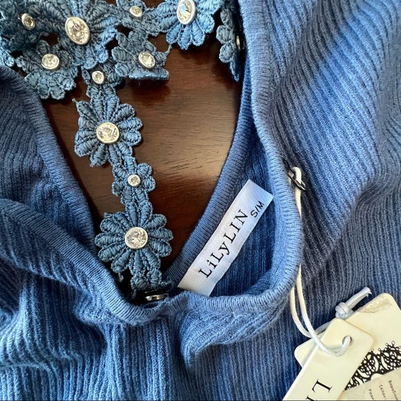 Blue sweater - Picture 5 of 5